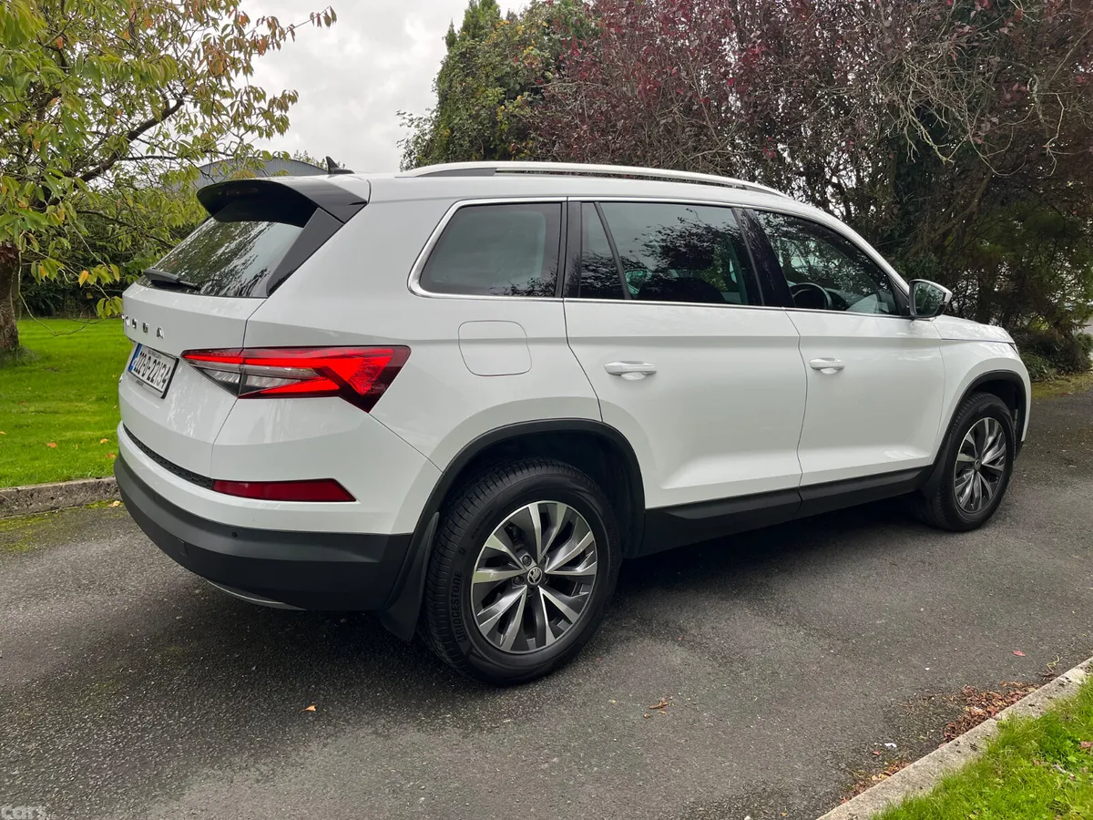 Skoda Kodiaq SUV, Diesel, 2022, White