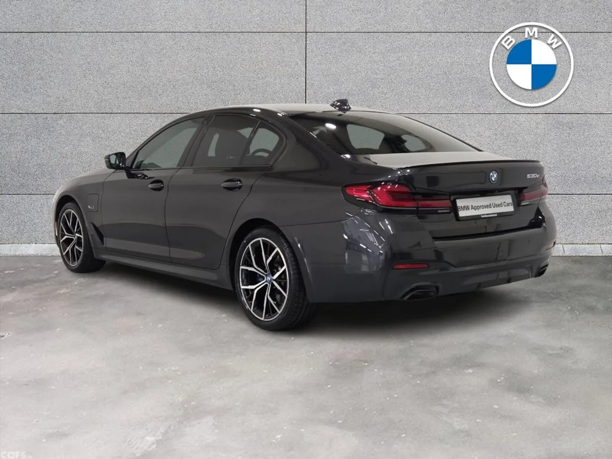 BMW 5-Series Saloon, Petrol Plug-in Hybrid, 2022, Grey