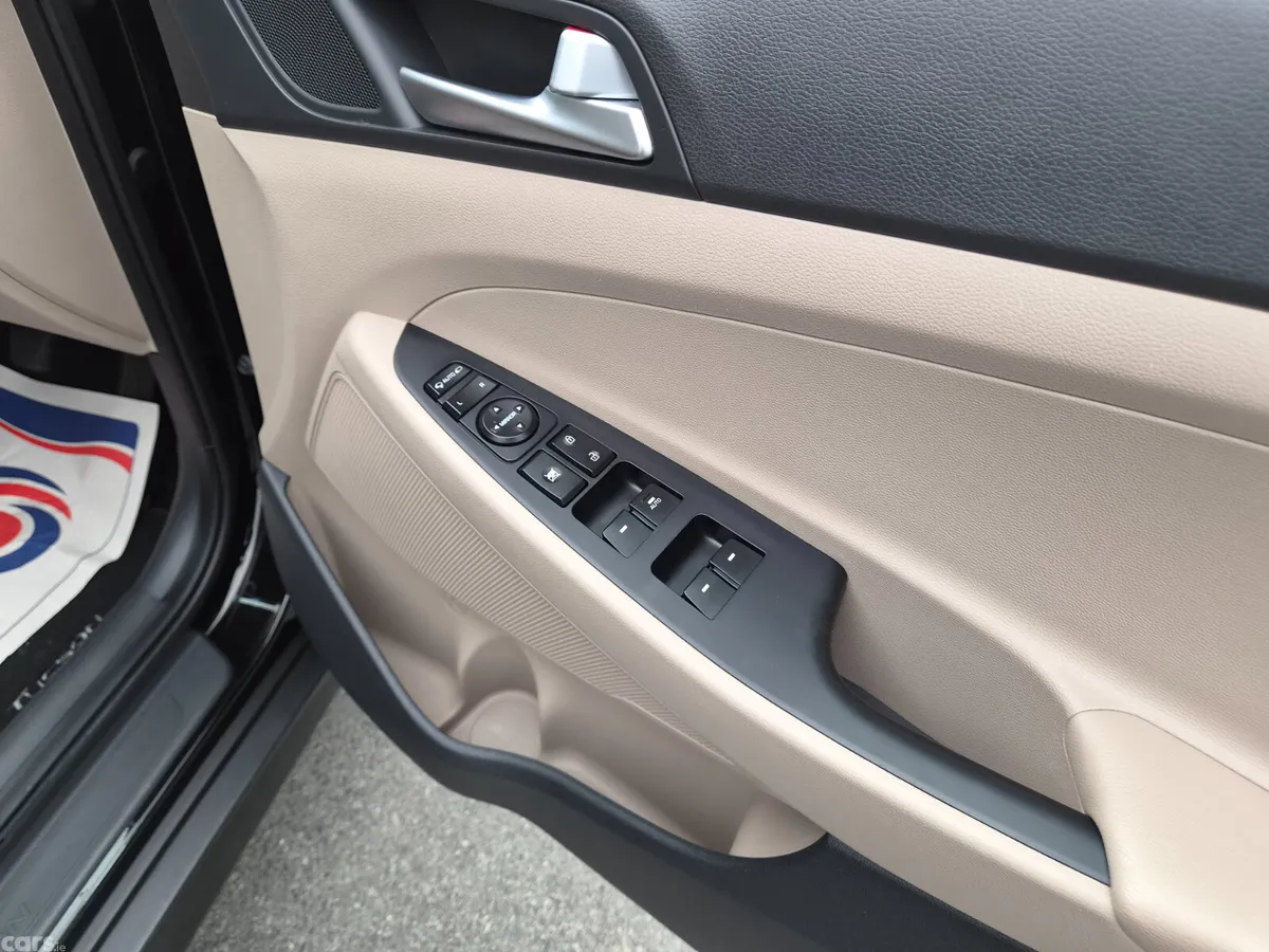 Hyundai Tucson SUV, Diesel, 2017, Black