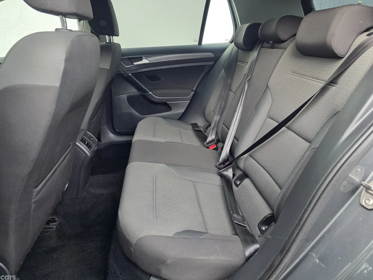 Volkswagen Golf Estate, Diesel, 2017, Grey