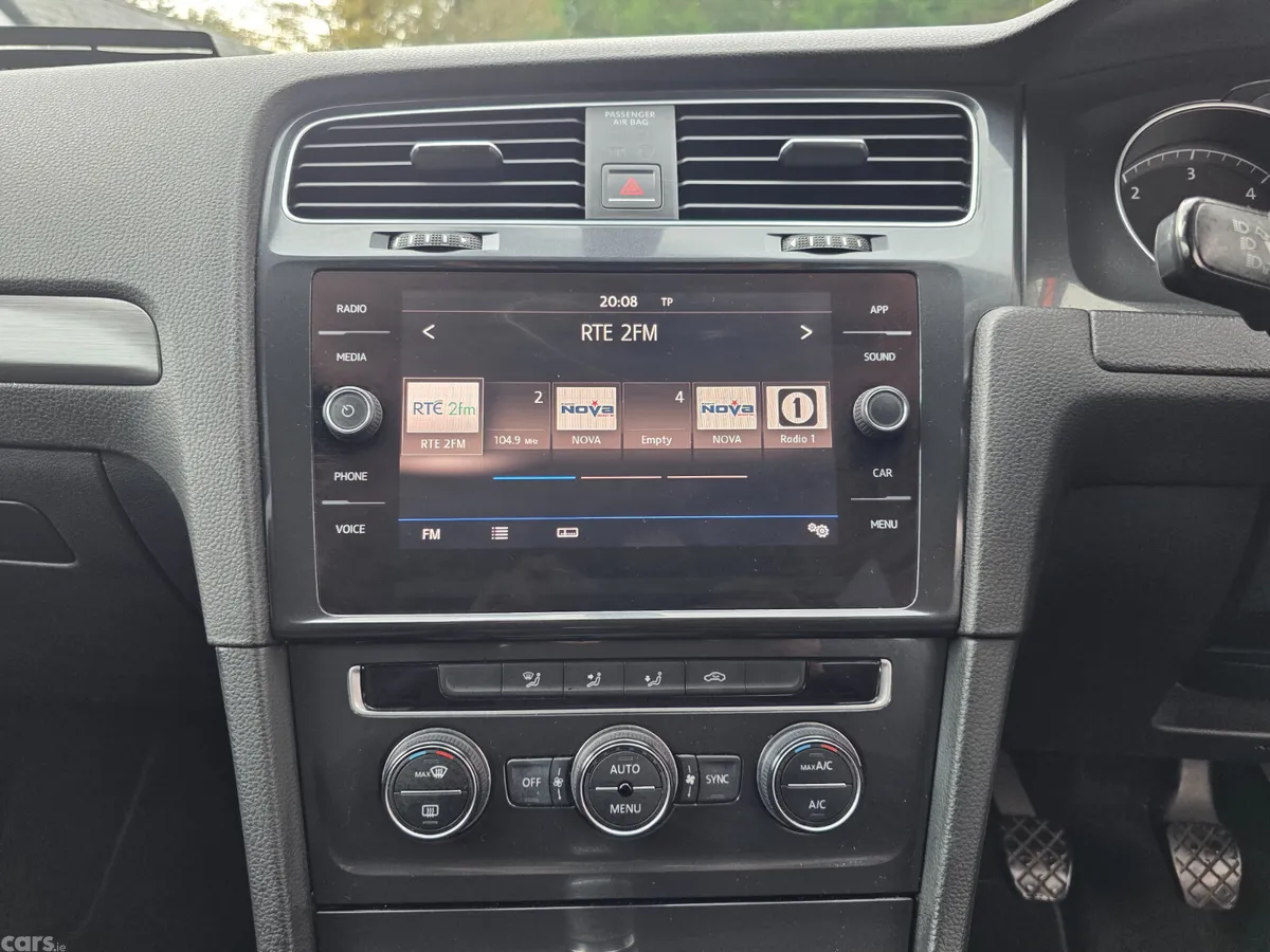 Volkswagen Golf Estate, Diesel, 2017, Grey