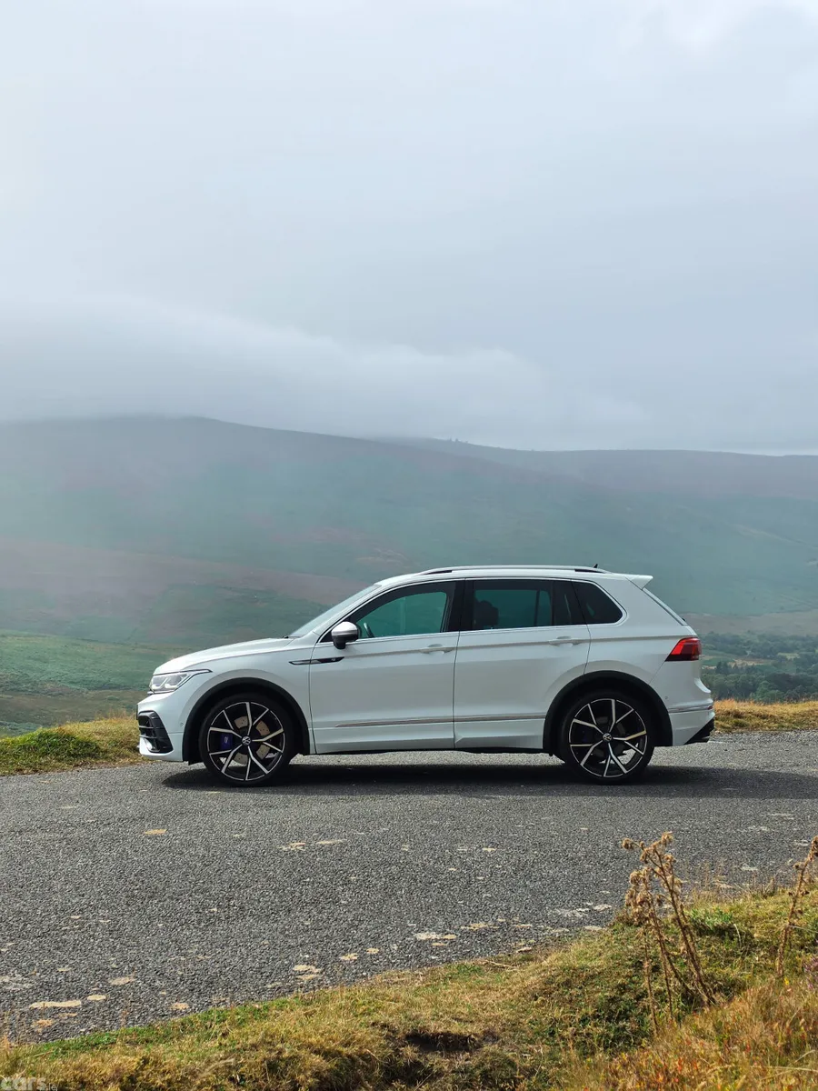 Volkswagen Tiguan SUV, Petrol, 2022, White