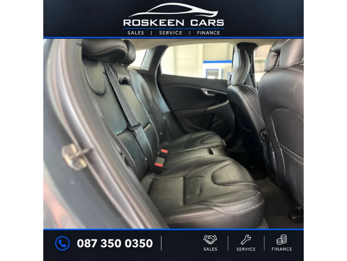 Volvo V40 Hatchback, Diesel, 2015, Grey