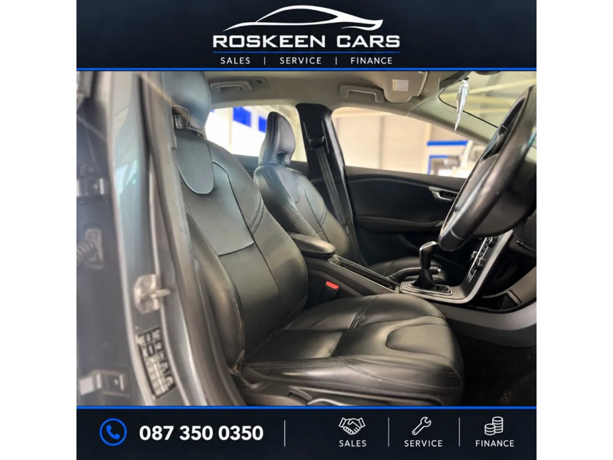 Volvo V40 Hatchback, Diesel, 2015, Grey