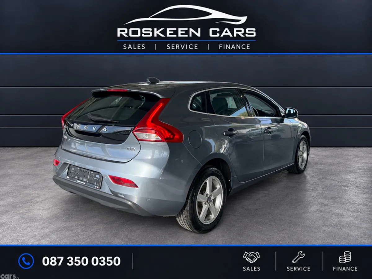 Volvo V40 Hatchback, Diesel, 2015, Grey