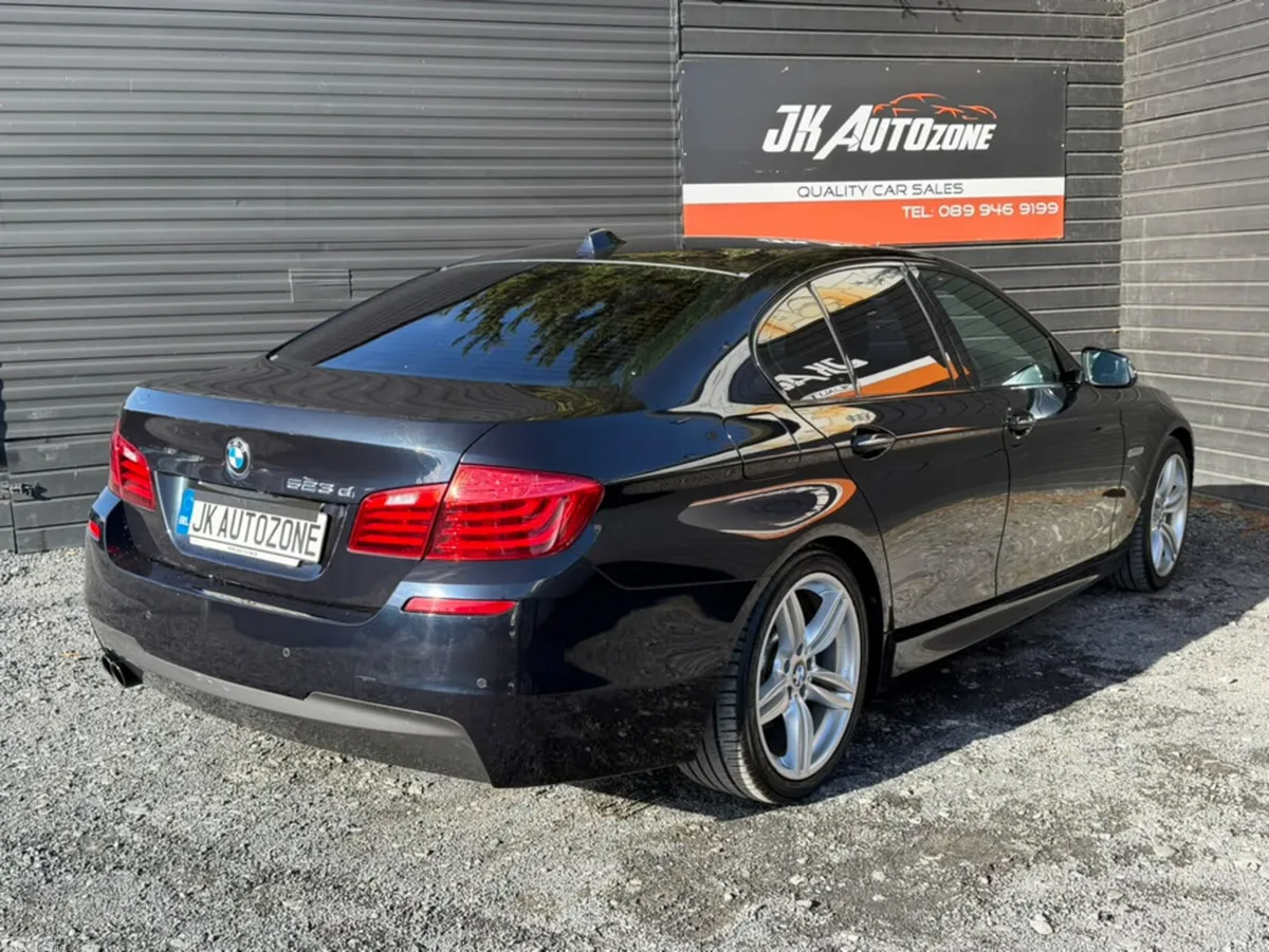 BMW 5-Series Saloon, Diesel, 2014, Blue