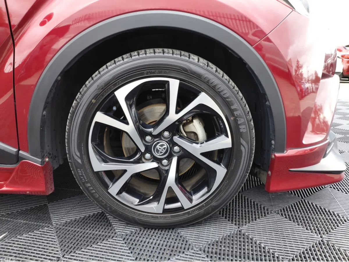 Toyota C-HR Hatchback, Petrol Hybrid, 2017, Red