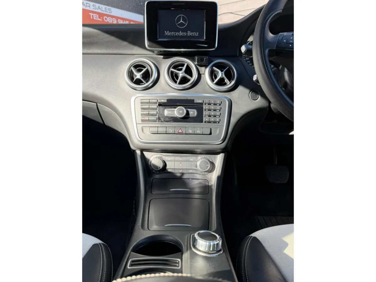 Mercedes-Benz A-Class Hatchback, Petrol, 2015, White