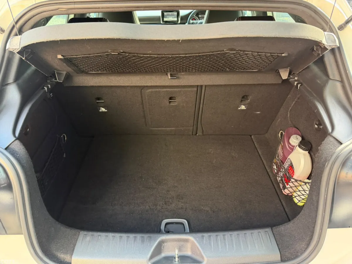 Mercedes-Benz A-Class Hatchback, Petrol, 2015, White
