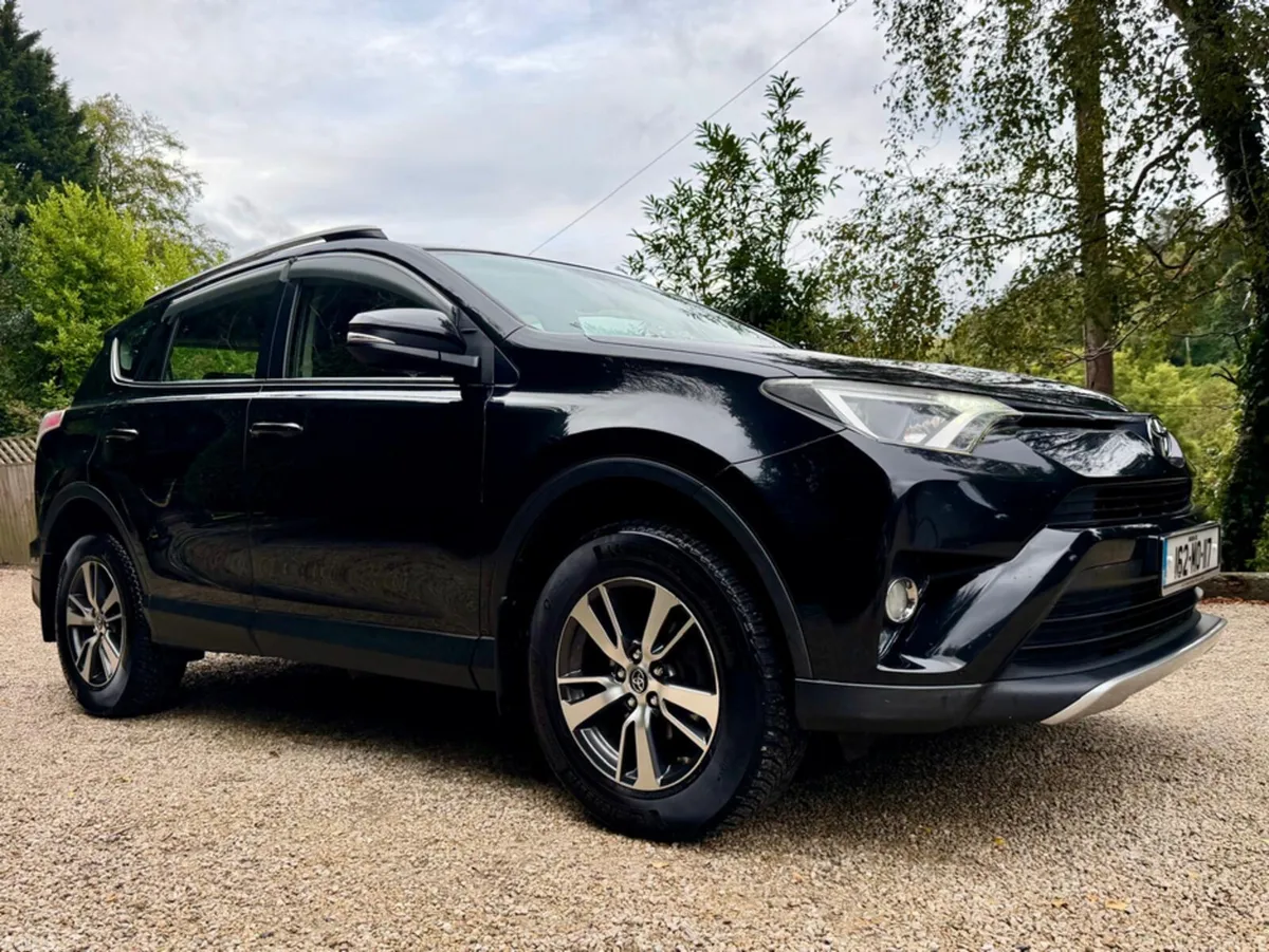 Toyota RAV4 SUV, Diesel, 2016, Black