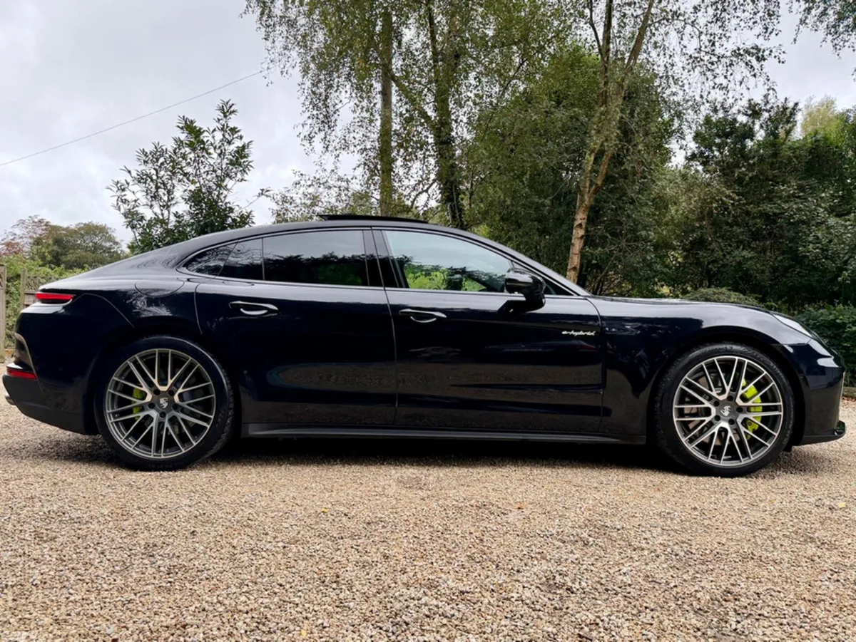 Porsche Panamera Hatchback, Petrol Plug-in Hybrid, 2025, Black