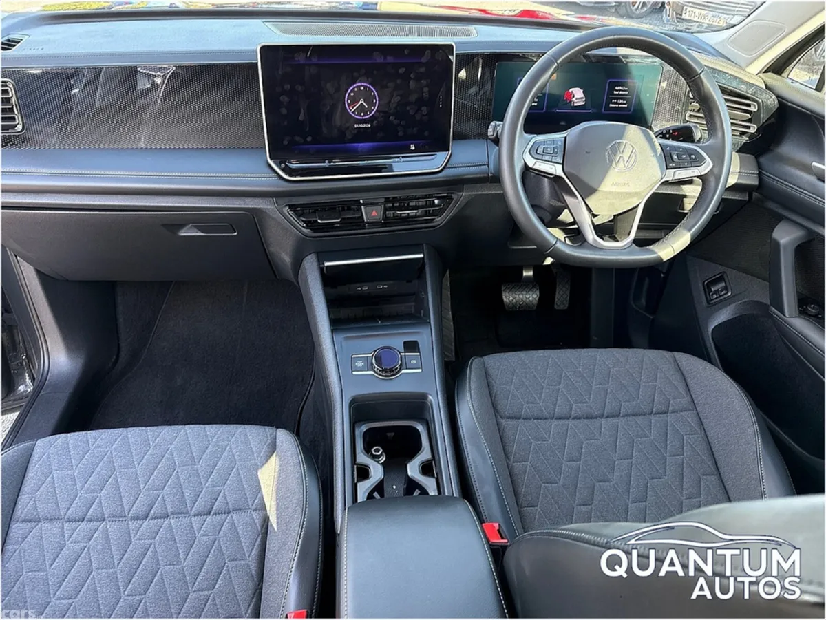 Volkswagen Tiguan SUV, Petrol Plug-in Hybrid, 2025, Grey