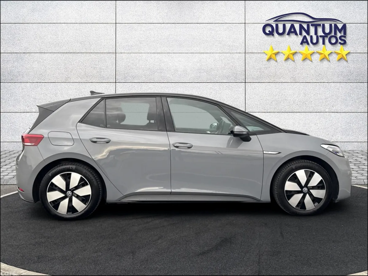 Volkswagen ID.3 Hatchback, Electric, 2022, Grey