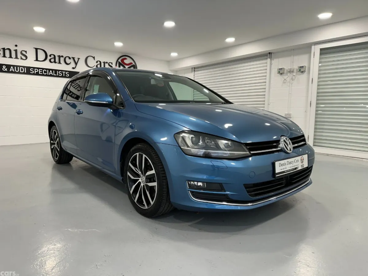 Volkswagen Golf Hatchback, Petrol, 2016, Blue