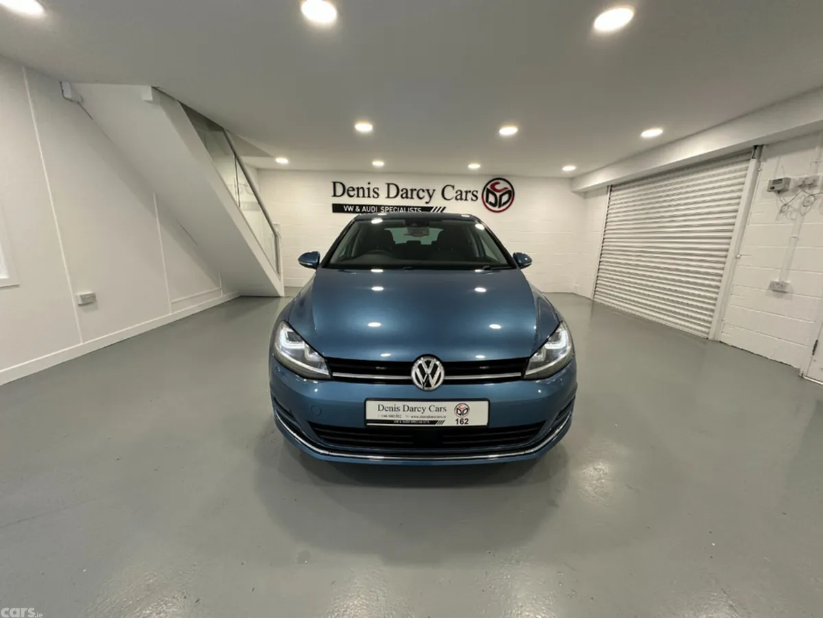 Volkswagen Golf Hatchback, Petrol, 2016, Blue