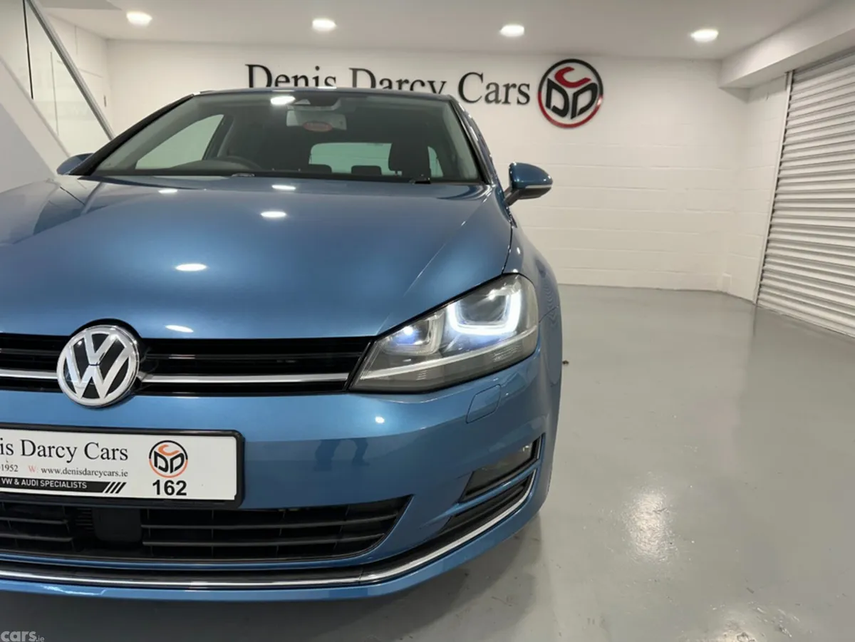 Volkswagen Golf Hatchback, Petrol, 2016, Blue