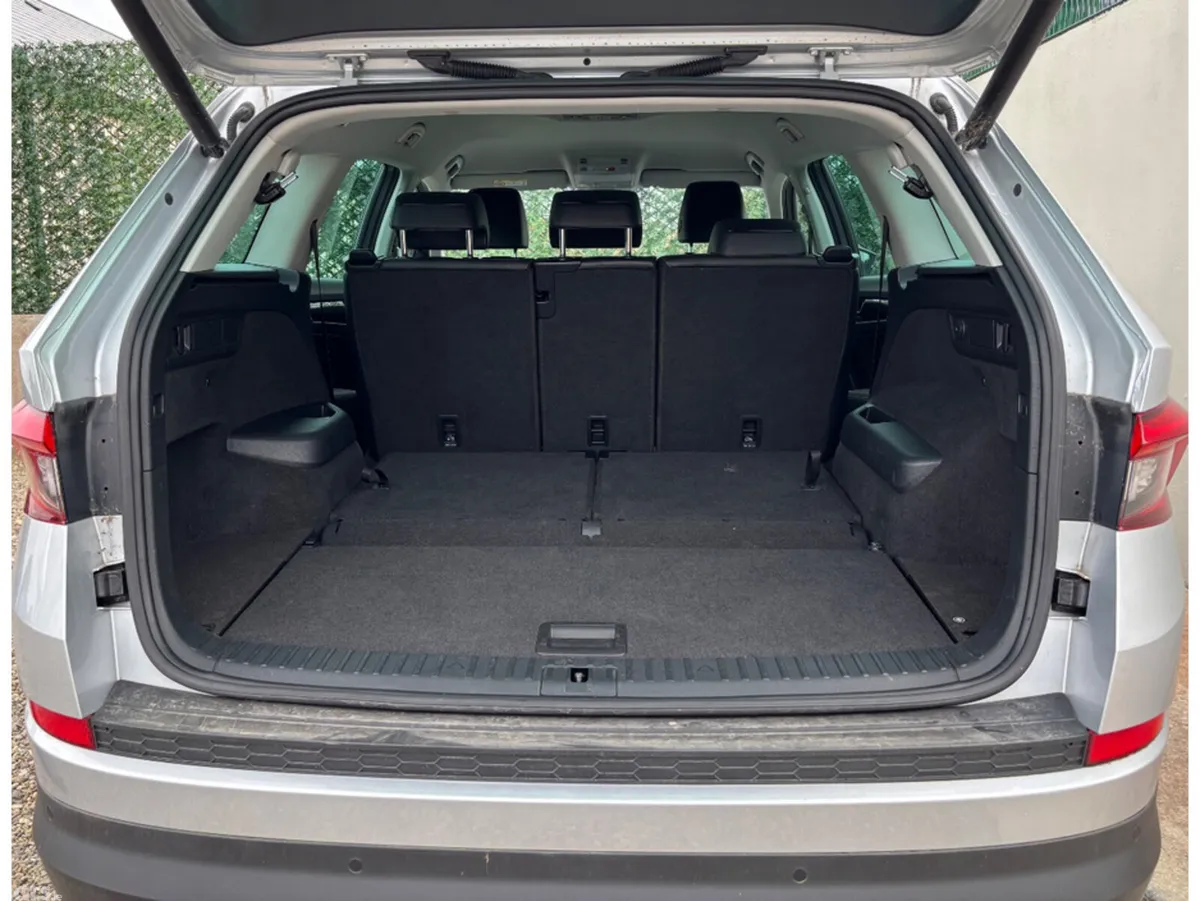 Skoda Kodiaq SUV, Diesel, 2021, Silver