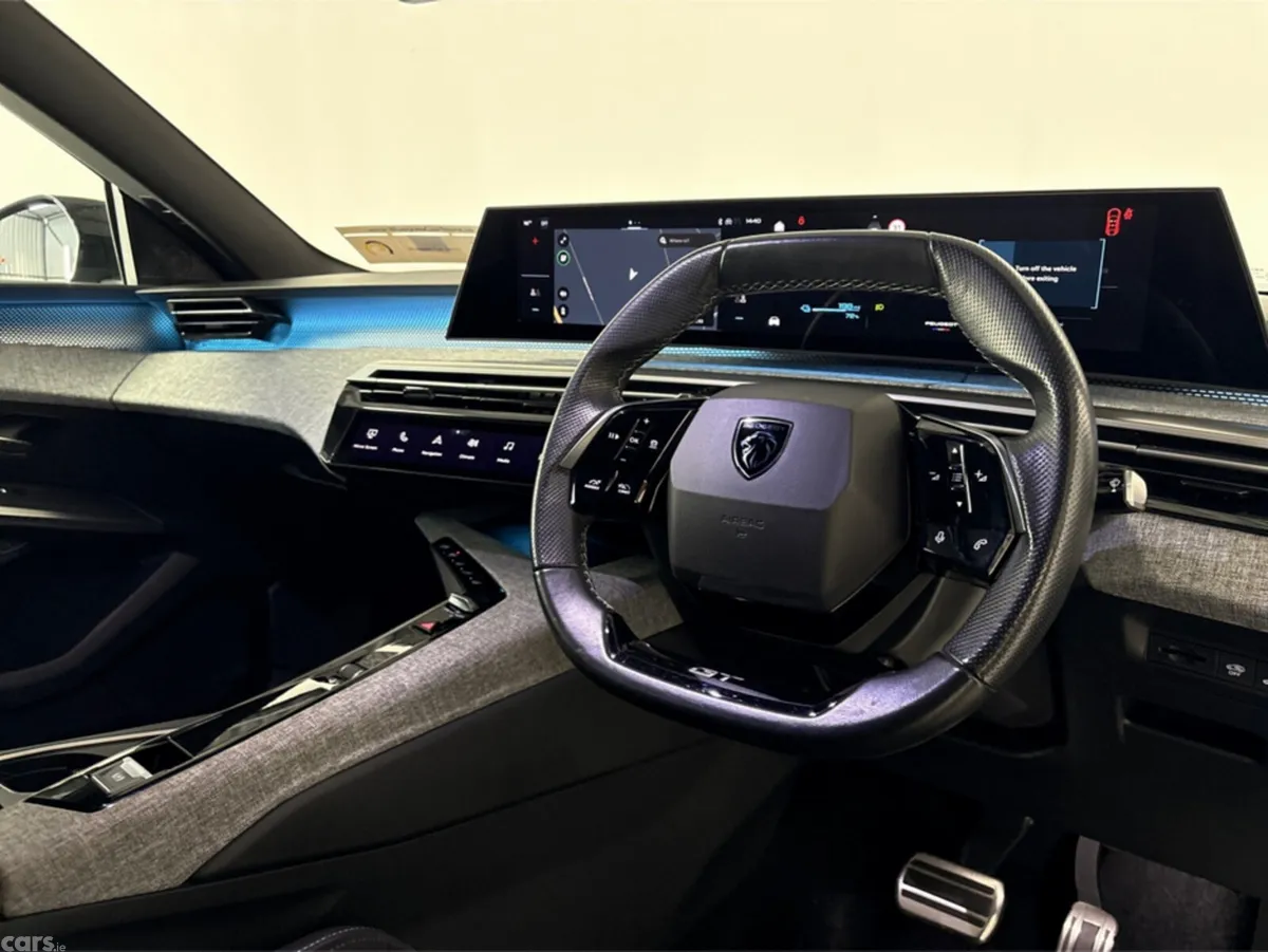 Peugeot 3008 MPV, Electric, 2025, Blue