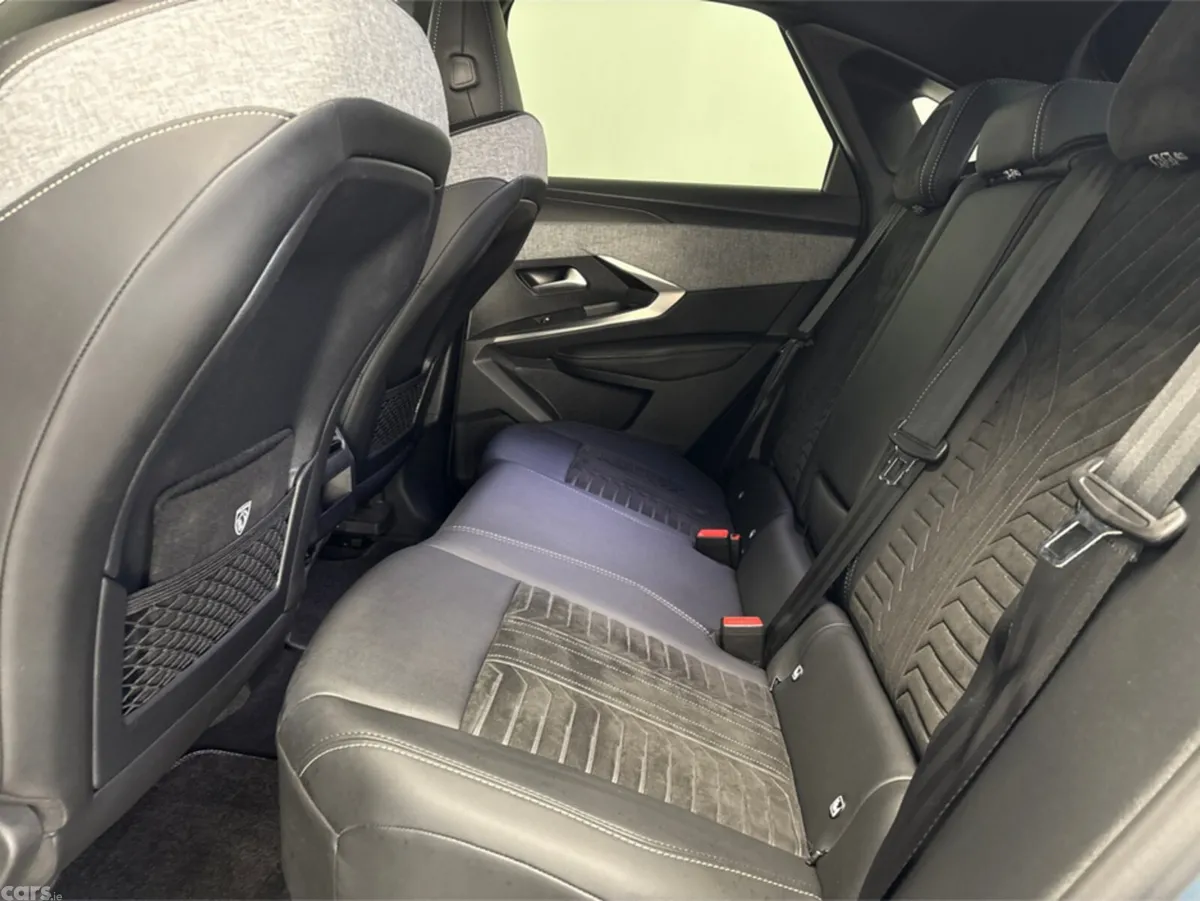 Peugeot 3008 MPV, Electric, 2025, Blue