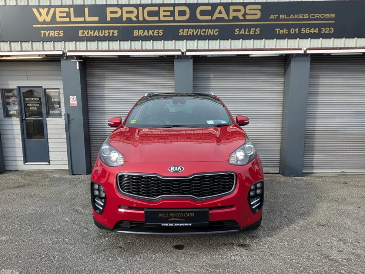 Kia Sportage MPV, Diesel, 2018, Red