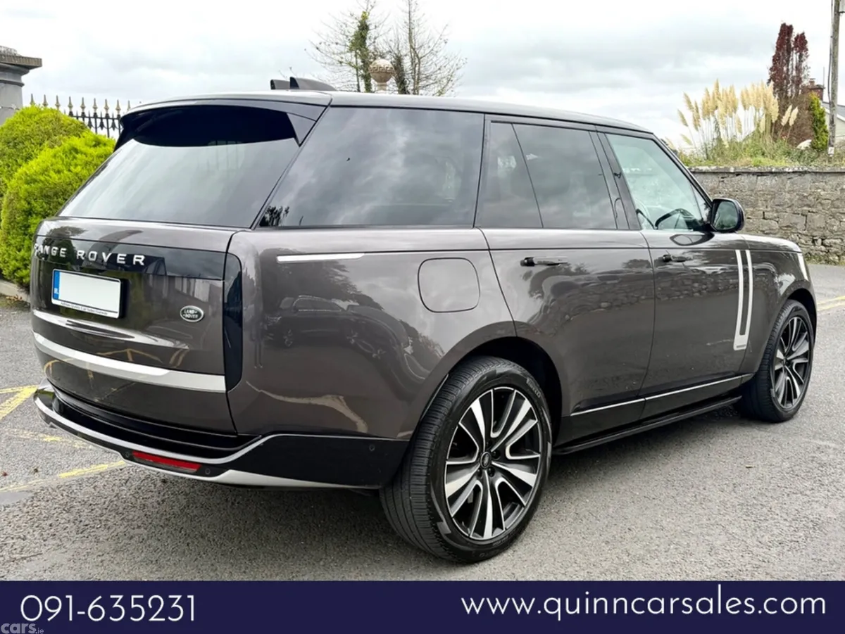 Land Rover Range Rover SUV, Petrol Plug-in Hybrid, 2022, Grey