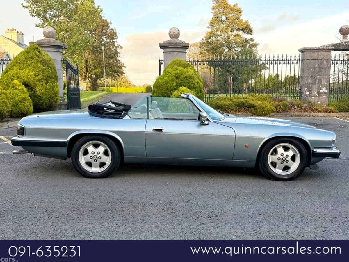 Jaguar XJ Convertible, Petrol, 1993, Blue