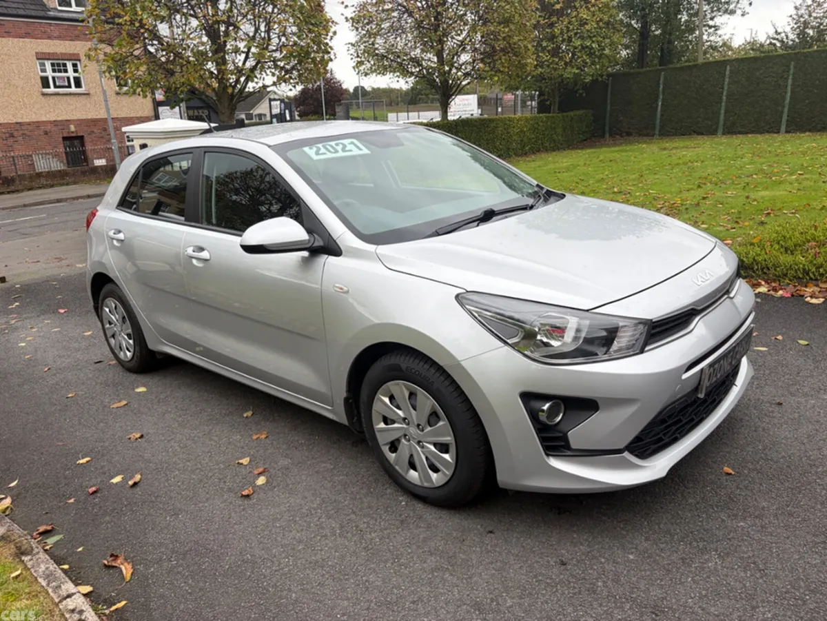 Kia Rio Hatchback, Petrol, 2021, Silver