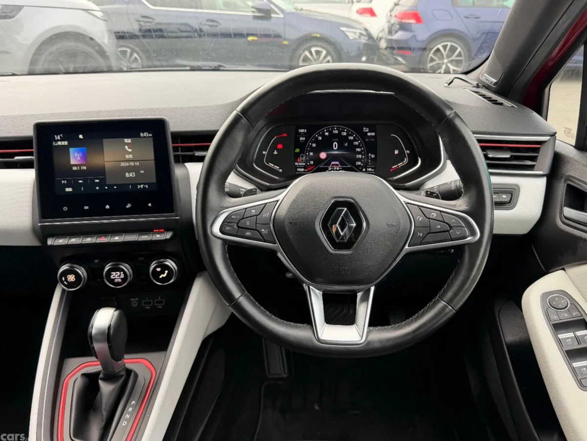 Renault Clio Hatchback, Petrol, 2021, Red