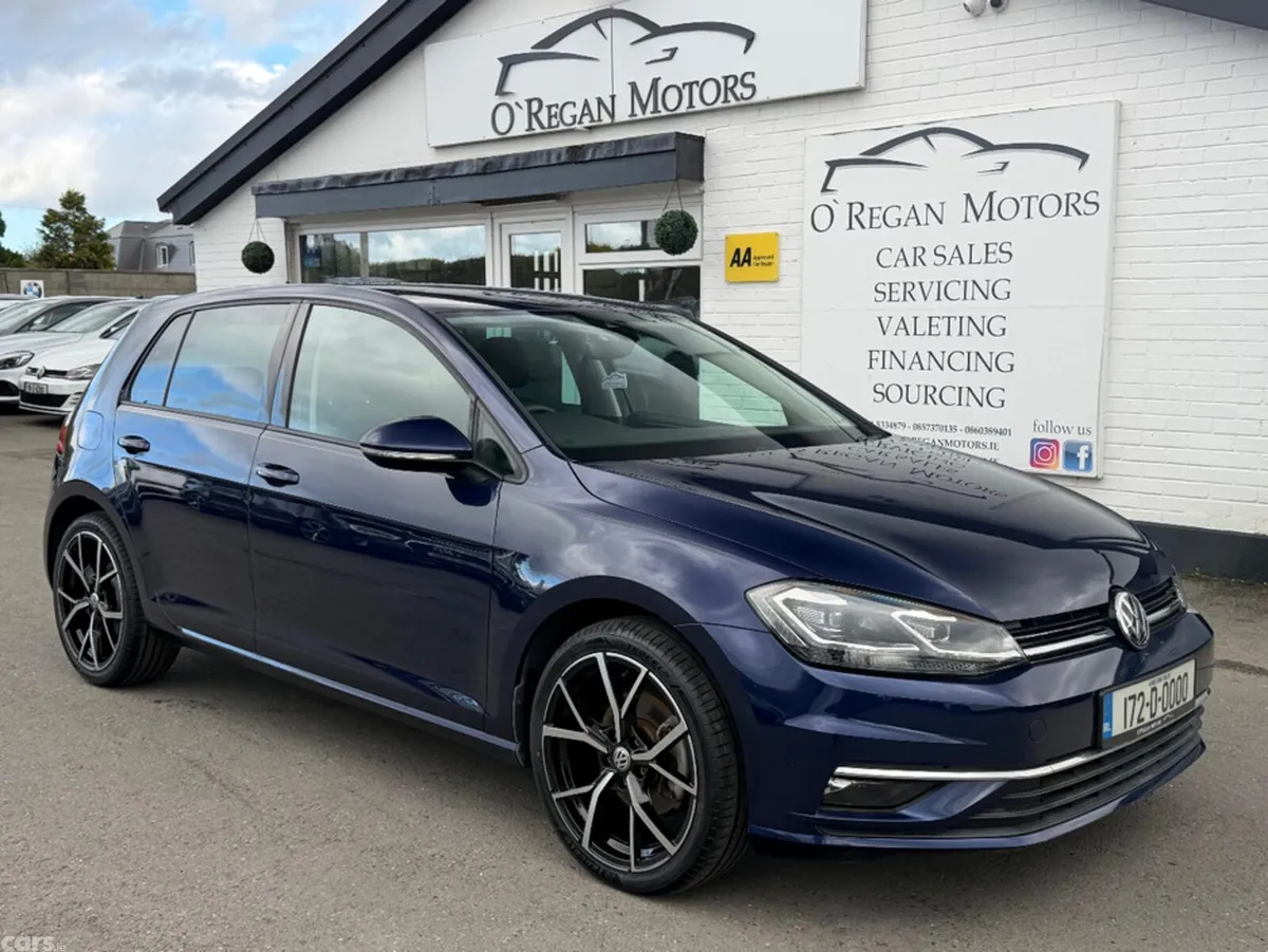 Volkswagen Golf Hatchback, Petrol, 2017, Blue