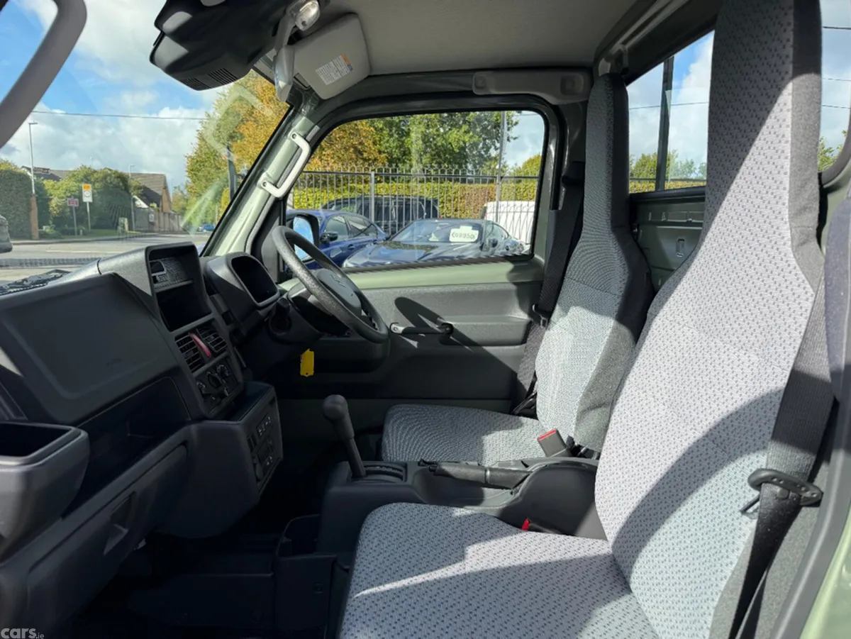Suzuki Carry Pick Up, Petrol, 2026, Grey