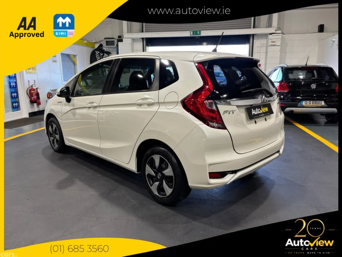 Honda Fit Hatchback, Petrol Hybrid, 2017, White