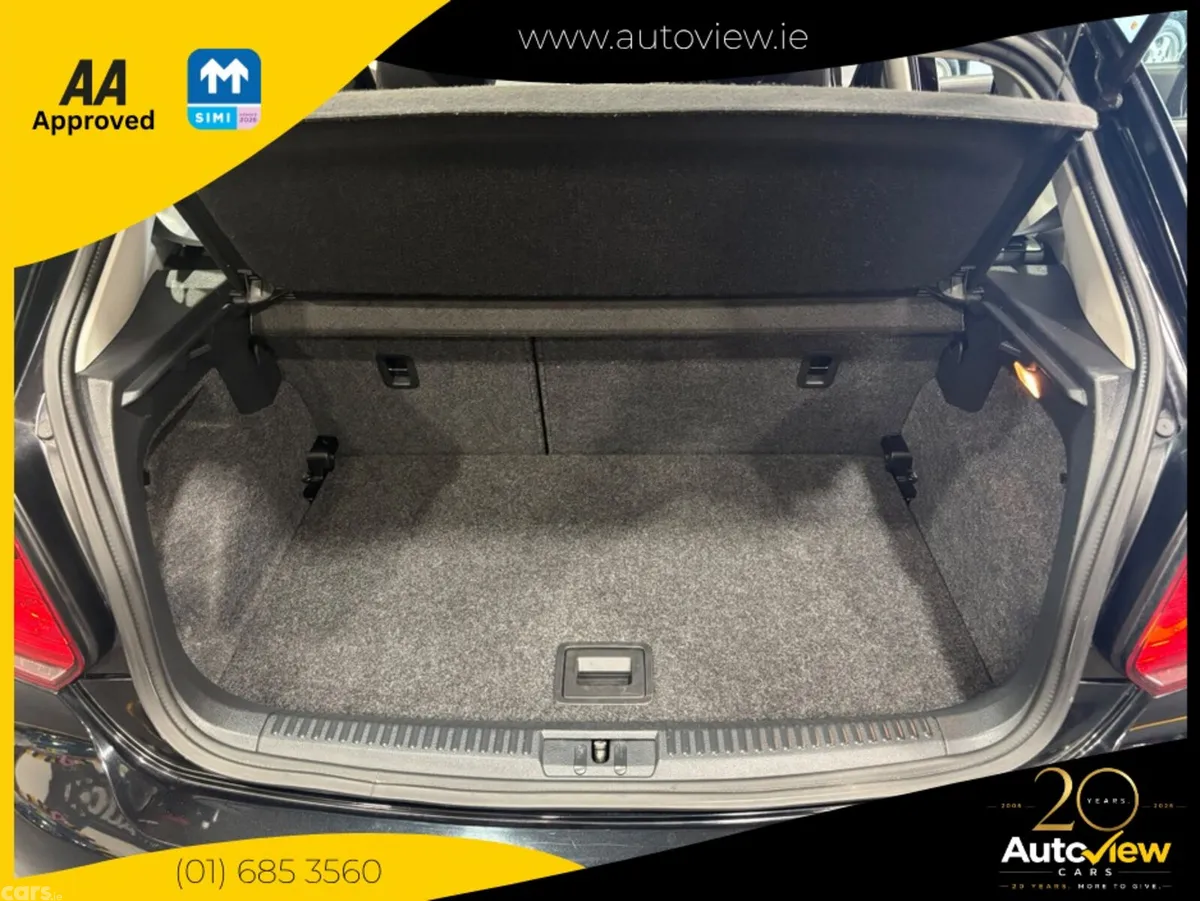 Volkswagen Polo Hatchback, Petrol, 2012, Black
