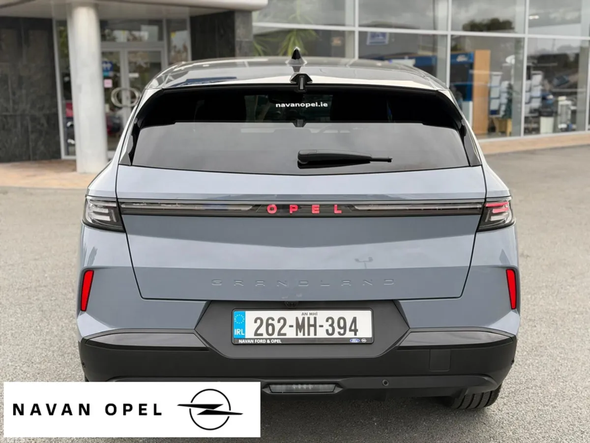Opel Grandland SUV, Petrol Hybrid, 2026, Grey