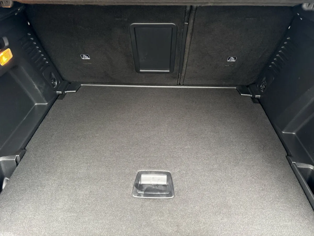Peugeot 3008 MPV, Diesel, 2021, White