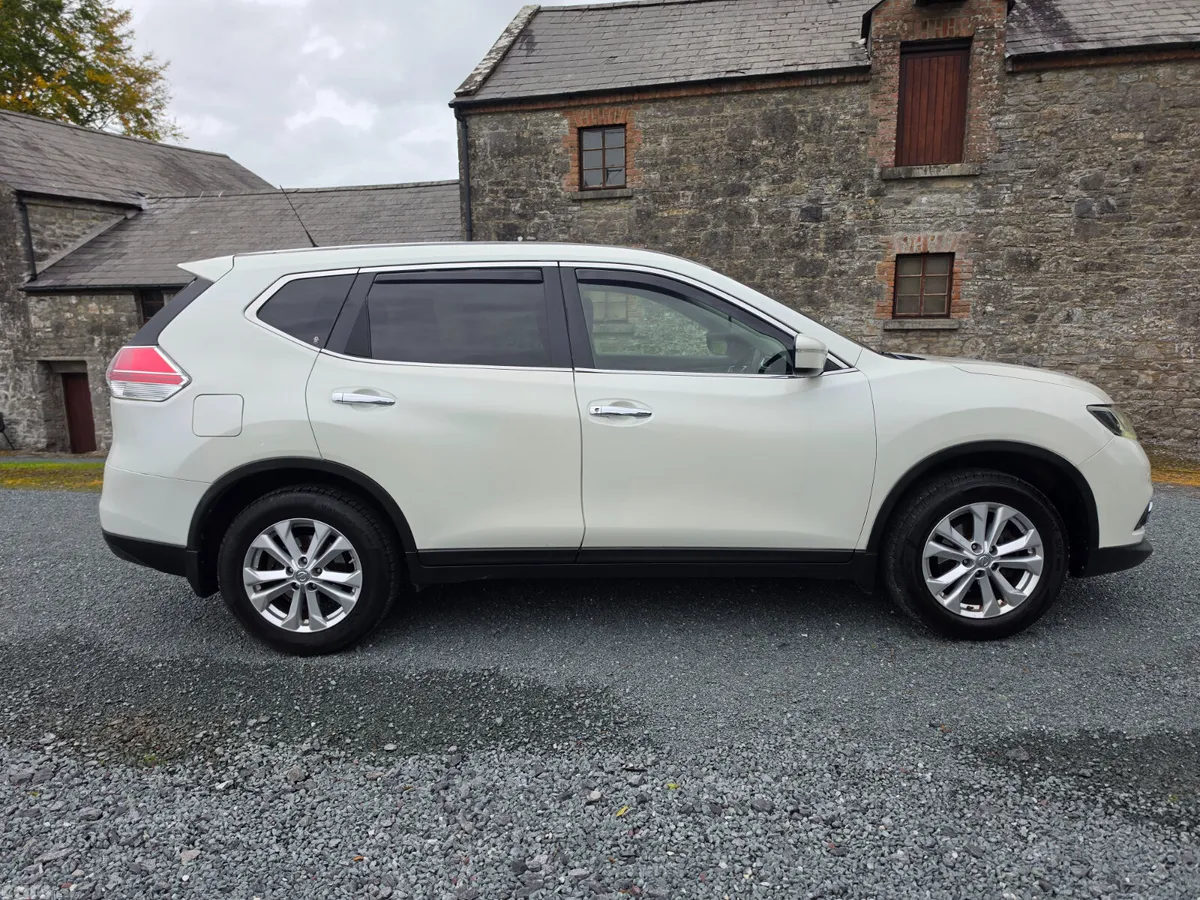 Nissan X-Trail SUV, Diesel, 2016, White