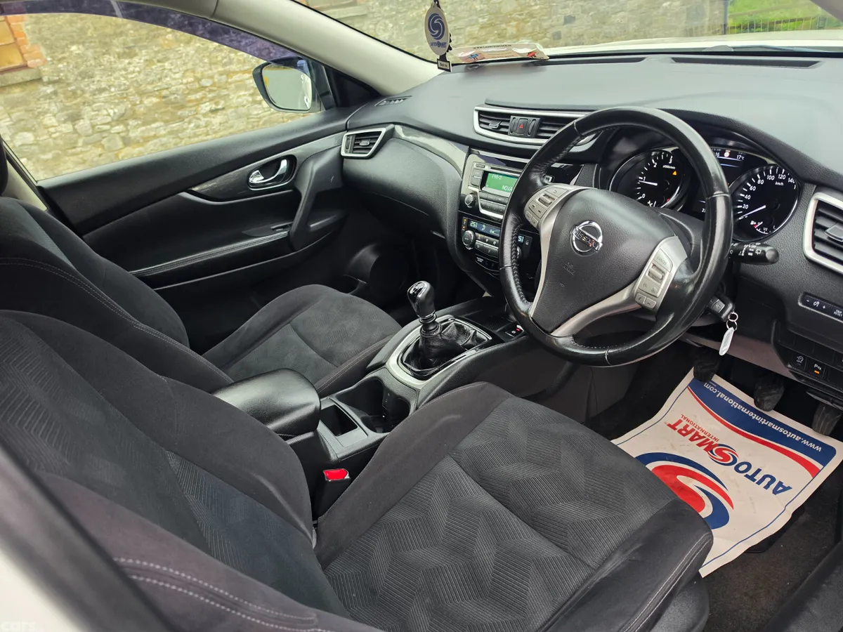 Nissan X-Trail SUV, Diesel, 2016, White