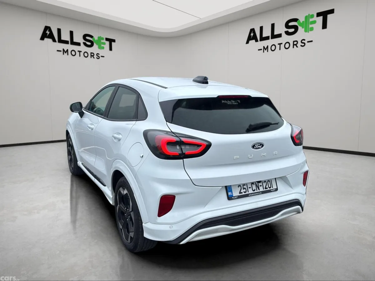 Ford Puma MPV, Electric, 2025, White