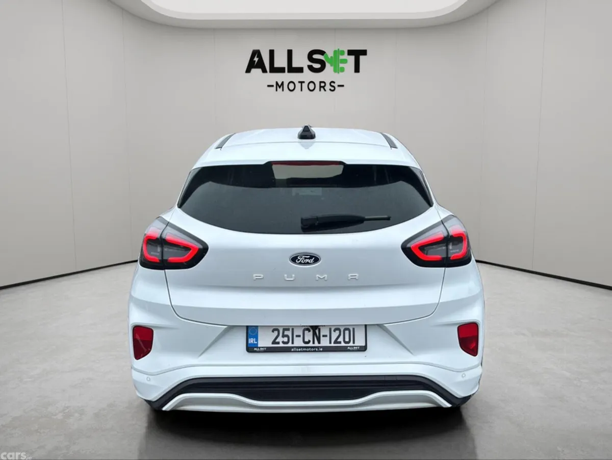 Ford Puma MPV, Electric, 2025, White