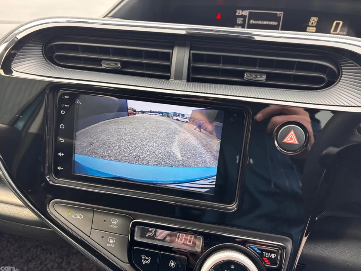 Toyota Aqua Hatchback, Petrol Hybrid, 2017, Blue