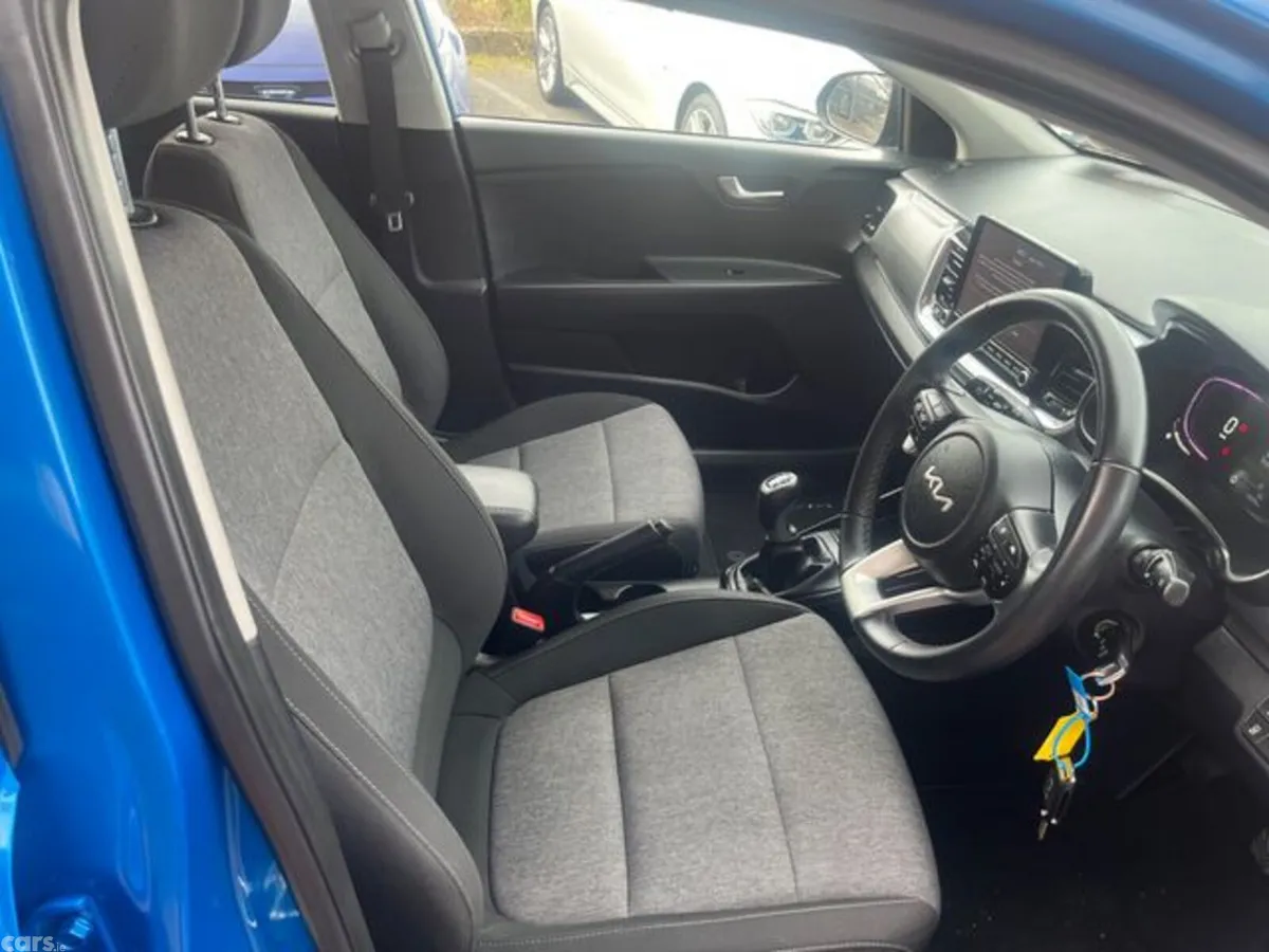 Kia Stonic Hatchback, Petrol, 2025, Blue