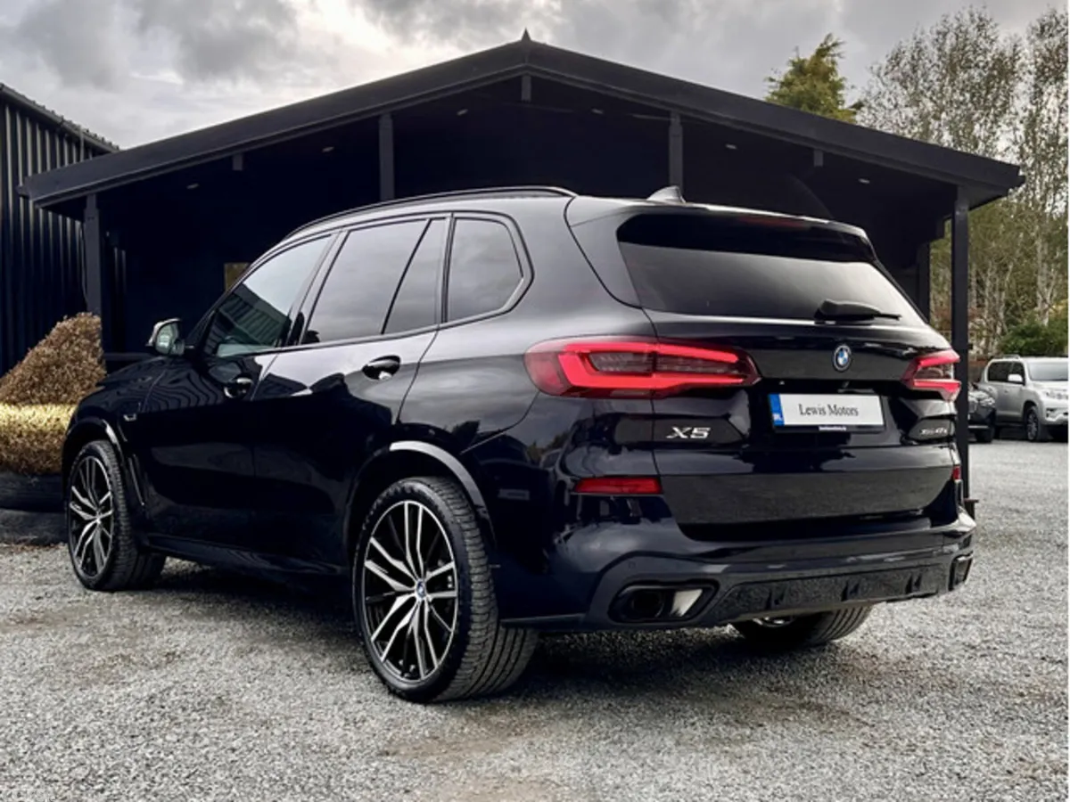 BMW X5 Estate, Petrol Plug-in Hybrid, 2023, Black