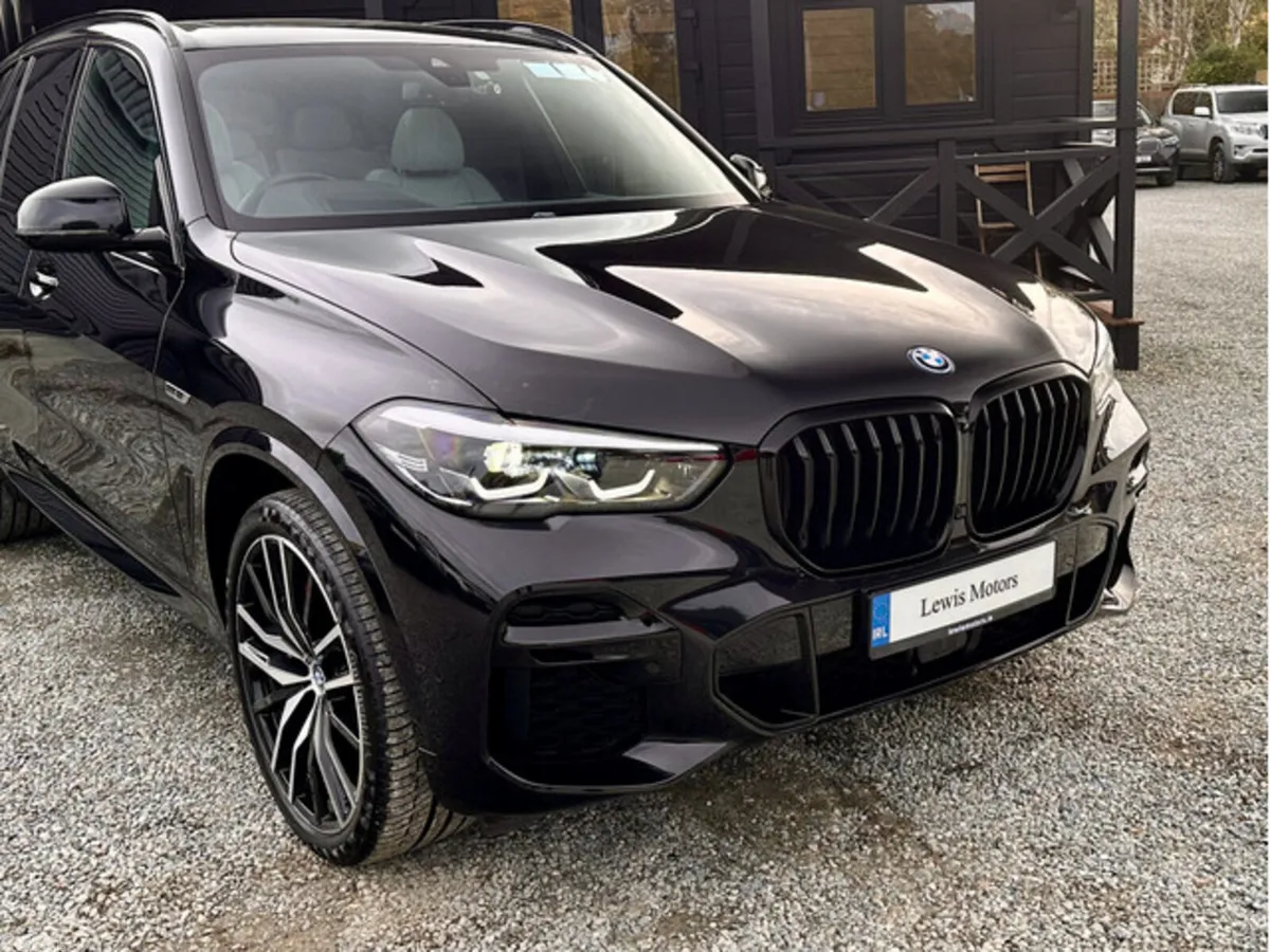 BMW X5 Estate, Petrol Plug-in Hybrid, 2023, Black