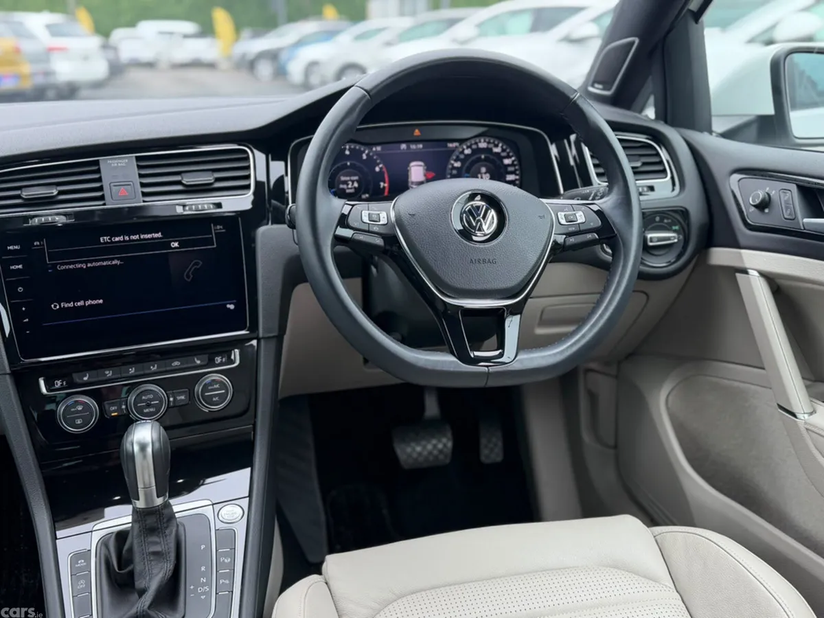 Volkswagen Golf Hatchback, Petrol, 2020, White