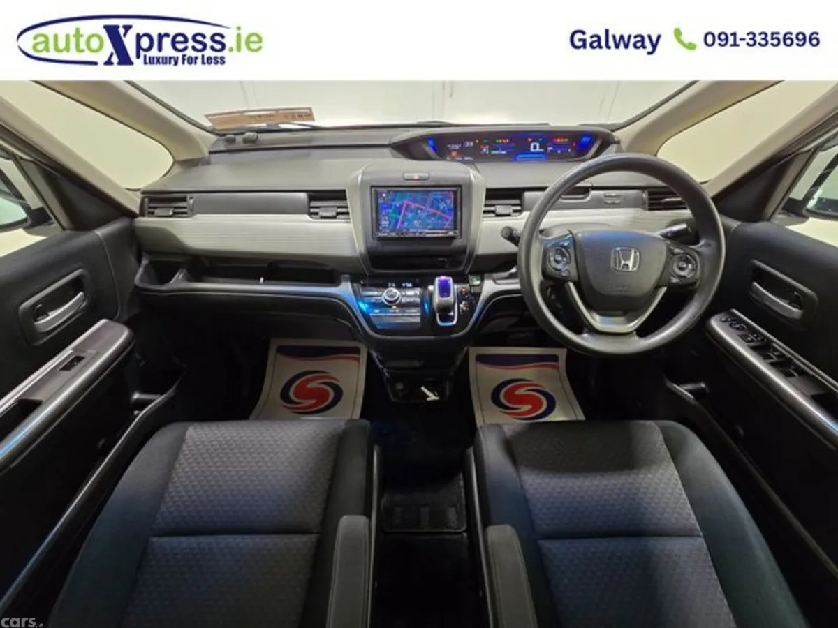 Honda Freed MPV, Petrol Hybrid, 2016, White
