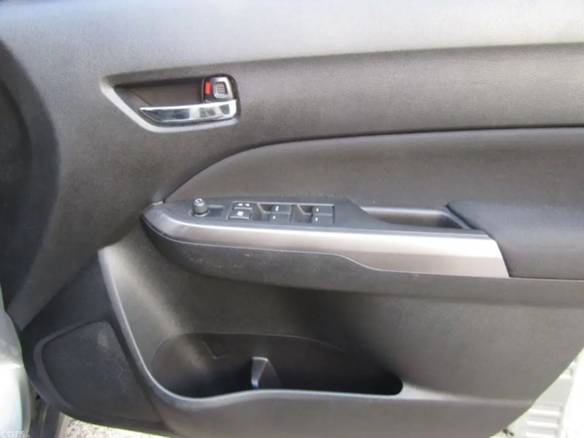 Suzuki Vitara Hatchback, Petrol Hybrid, 2023, Grey