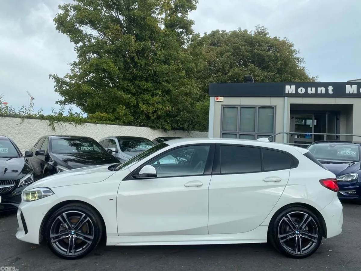 BMW 1-Series Hatchback, Petrol, 2021, White