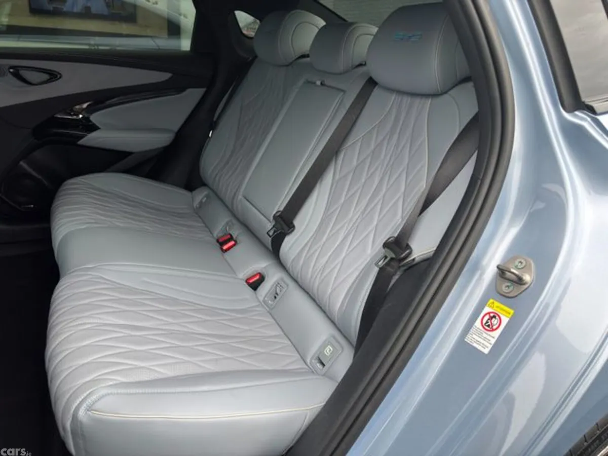 BYD SEAL Saloon, Electric, 2024, Blue