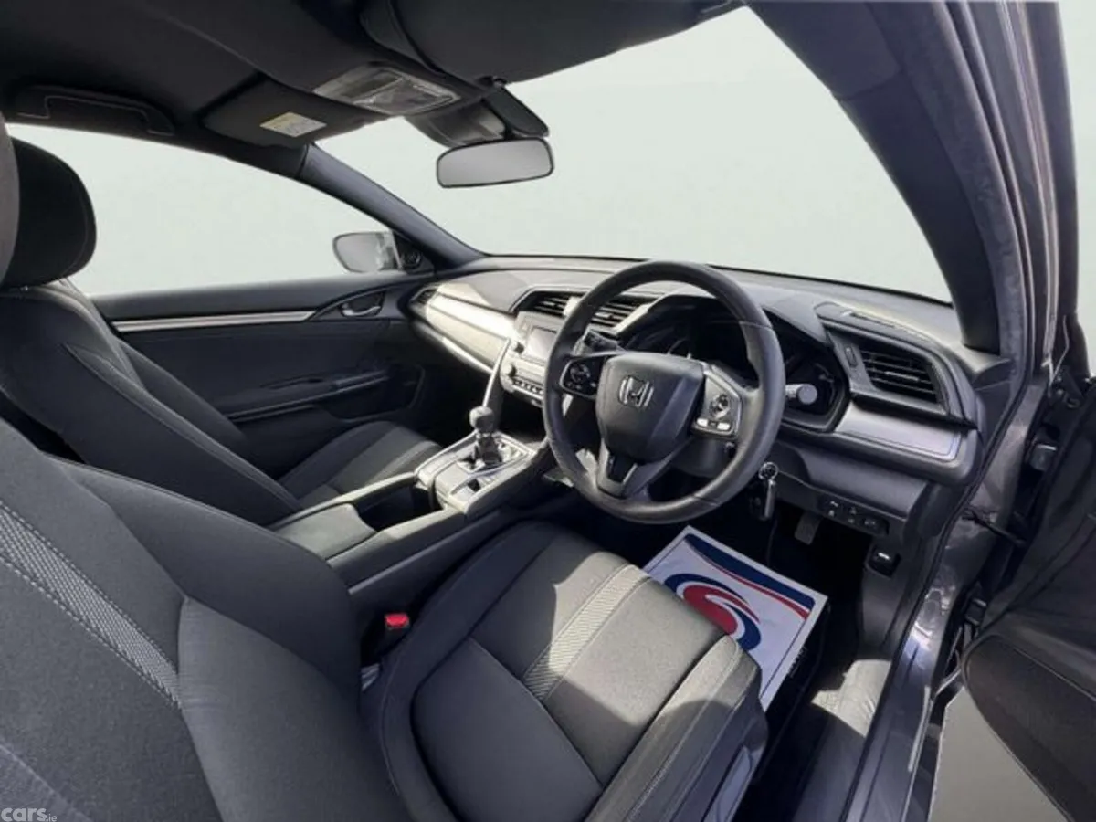 Honda Civic Hatchback, Petrol, 2019, Grey
