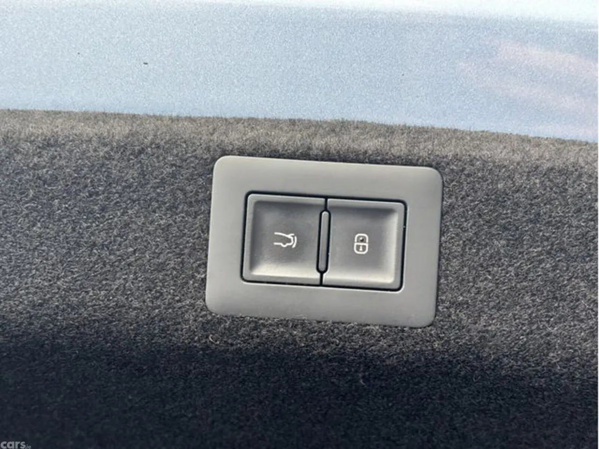 BYD SEAL Saloon, Electric, 2024, Blue