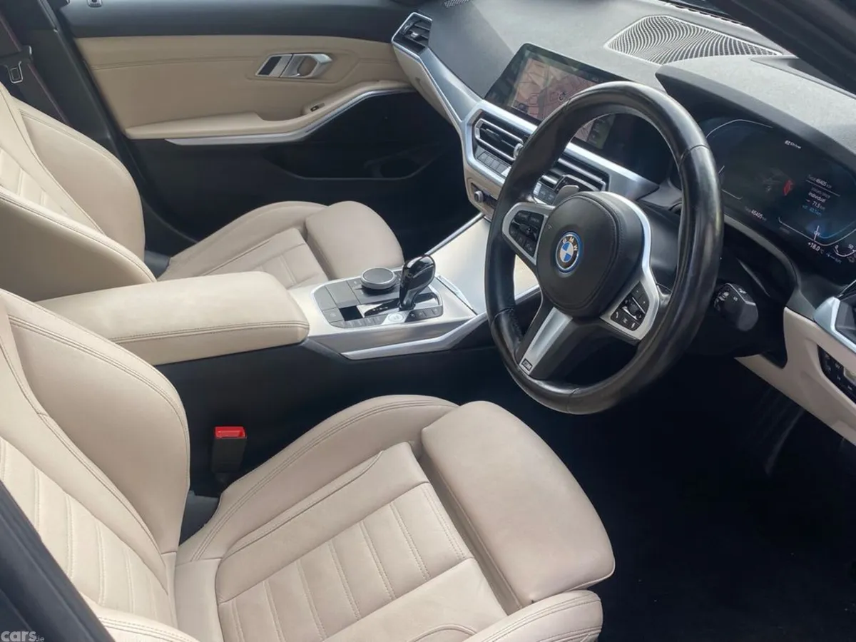 BMW 3-Series Saloon, Petrol Plug-in Hybrid, 2022, Grey